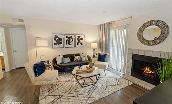 Hilton Head Apartments Living Room