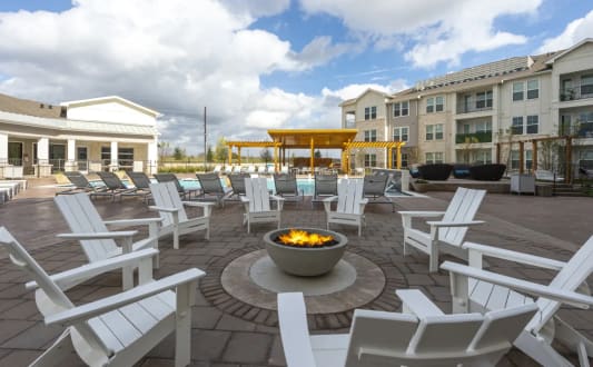 the enclave at homecoming terra vista patio