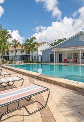 the swimming pool at the resort at longboat key club