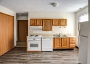 Thumbnail 15 of 24 - Kitchen
