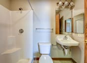 Thumbnail 13 of 28 - Bathroom