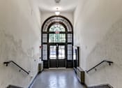 Thumbnail 10 of 39 - Hallway