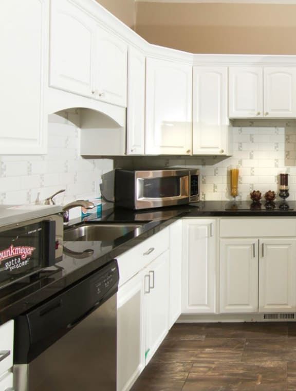 Clubhouse Kitchen at Promontory
