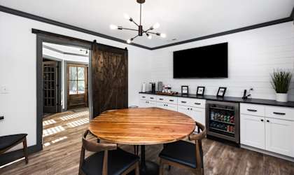 clubhouse lounge
