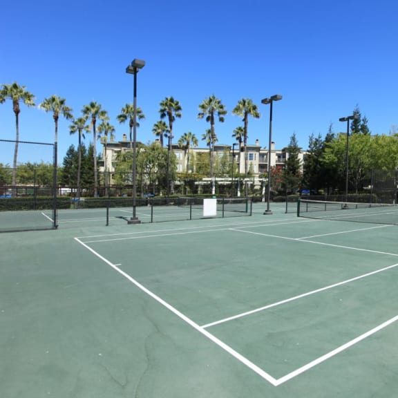 tennis court at The Enclave Apartment Homes in San Jose, California