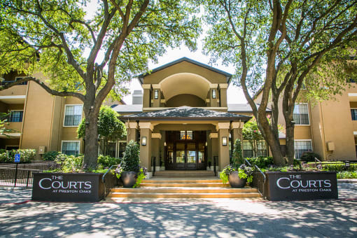 The Courts at Preston Oaks Photo Gallery