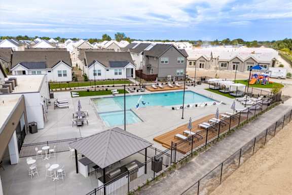Aerial Pool View at Alante Homes at Spring Run, Caldwell, 83607
