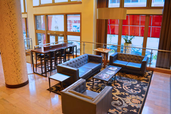 Lobby Lounge at The Laurel Apartments, Saint Louis, MO, 63101