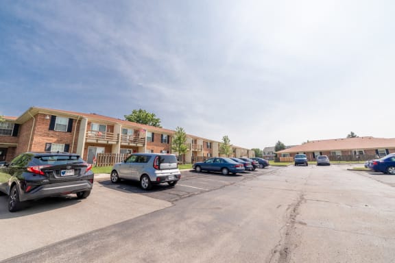 Apartment Buildings at Cambridge Square Muncie