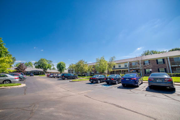Apartments at Cambridge Square Richmond
