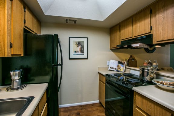 Apartments Near Chandler Fashion Center with Full Kitchens