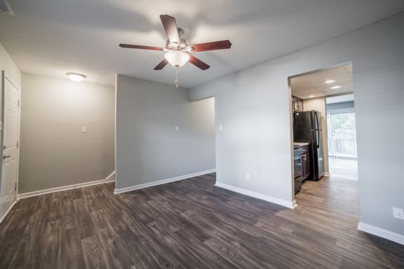 Ceiling fan and light at Barrington Estates Apartments, Indianapolis, 46260