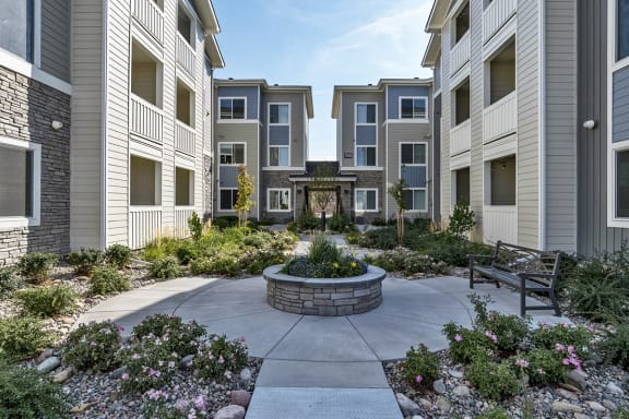 1 2 and 3 Bedroom Apartments in Colorado Springs Near Lockheed Martin with Beautiful Outdoor Courtyard