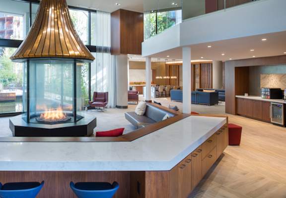 Clubhouse at Highgate at the Mile, McLean