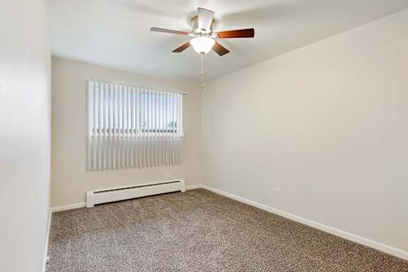 Carpeted Bedroom at Sheridan South Apts, Denver, 80227