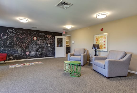Photos and Video of Viewmont Square Court Senior Living in Hickory NC