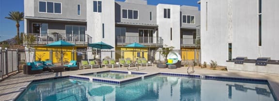 the swimming pool at the resort at longboat key club