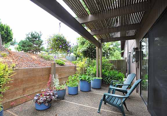 Cedar Crest Patio