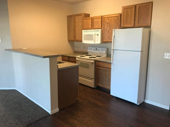Fully Equipped Kitchen at Courtyard Apartments on Belsly, Minnesota, 56560