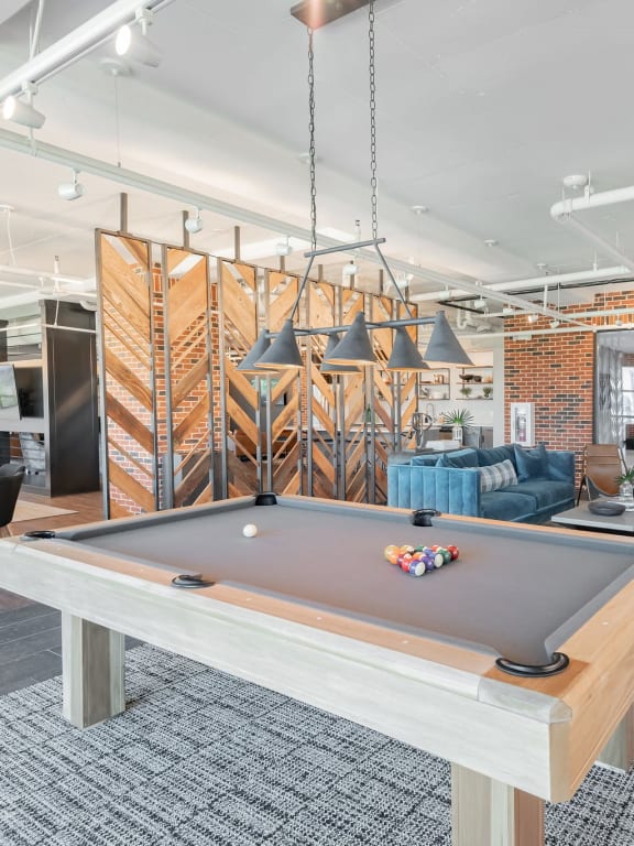 Meeting Street Lofts Apartments in Charleston, SC