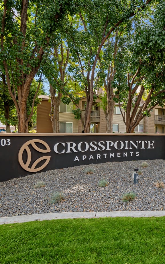 Crosspointe Apartments Monument Sign
