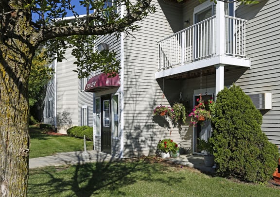 Exterior at Simonson Estates 100 Raleigh Court, Columbia City, IN 46725