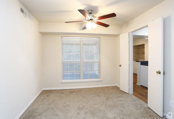 Lighted Ceiling Fan at Huntington Apartments, Morrisville