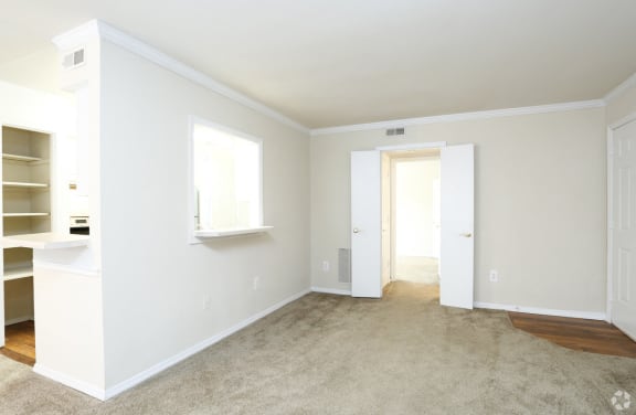 Carpeted Living Area at Huntington Apartments, North Carolina, 27560