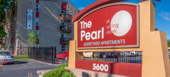The Pearl at Spring Creek Monument Sign