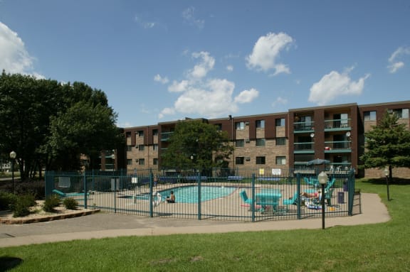 Woodland North Apartments pool summer