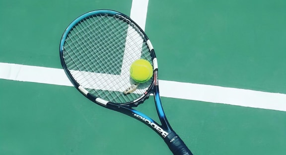 Fullerton Tennis Center at Amerige Pointe, California, 92833