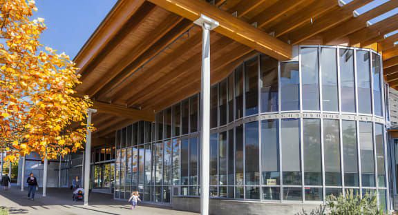Ballard Lofts Neighborhood Amenities Ballard Library