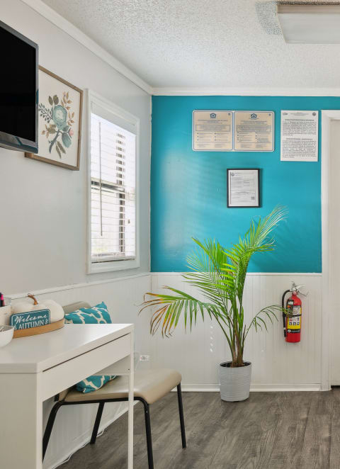 Leasing office lobby at Tanglewood Apartments
