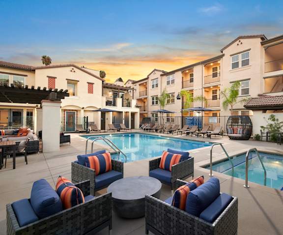 Lincoln Village Apartment Homes in Riverside California
