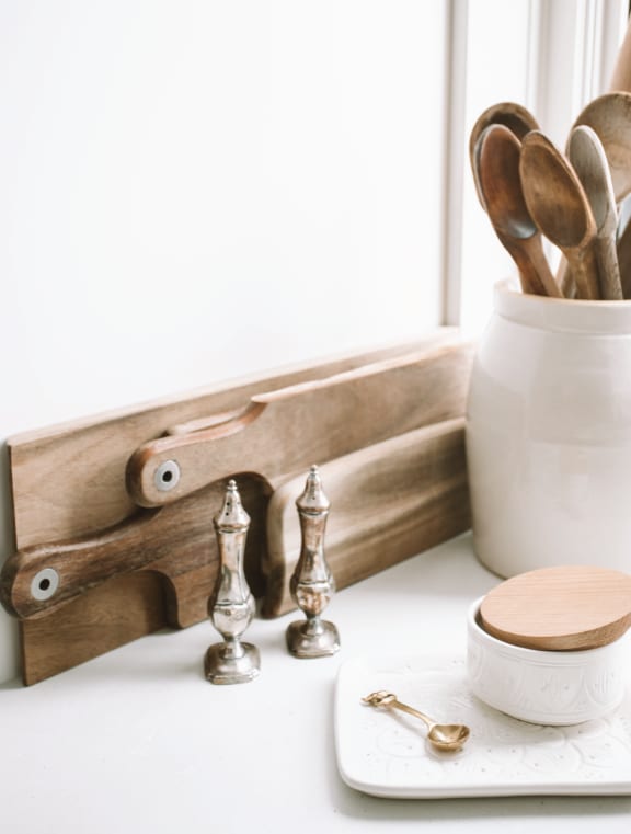 Kitchen Accessories- at Lilia, Minnesota, 55118