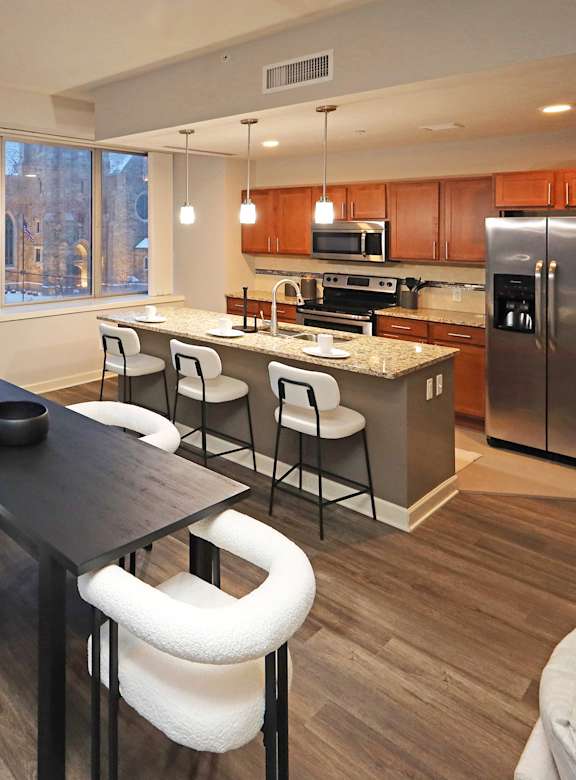 Residences at 1717 Model Suite