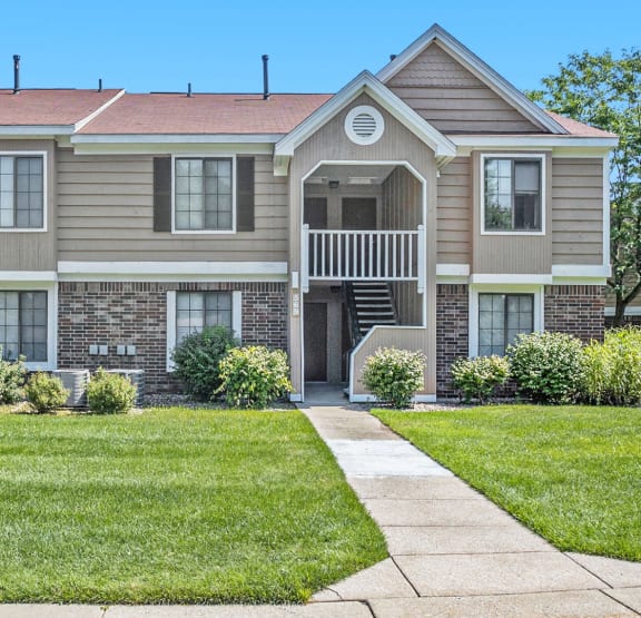 Exterior at Hampton Lakes Apartments, Walker, Michigan, 49534