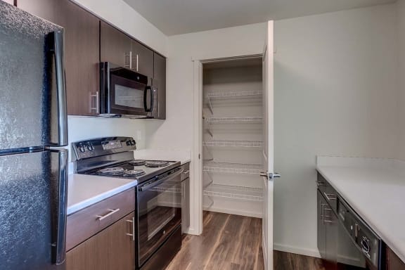 kitchen with pantry at GATEWAY BY VINTAGE, Washington