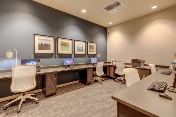 Business Center at GATEWAY BY VINTAGE, Spanaway 