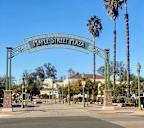 Maple Street Plaza entry archway in Escondido, CA.