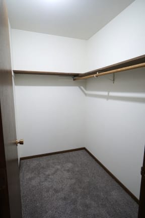 Edina Manor Apartments 2 bedroom, Edina, Minnesota