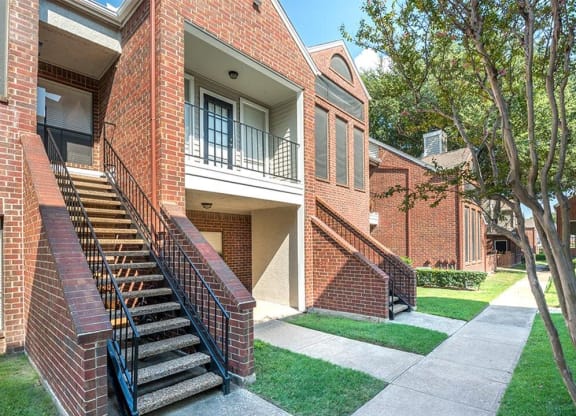 Lakewood on the Trail outdoor view Apartment near DFW