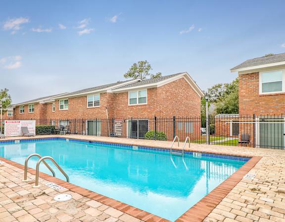 our apartments offer a swimming pool in our community at Savan Pointe Townhomes East and West, Savannah