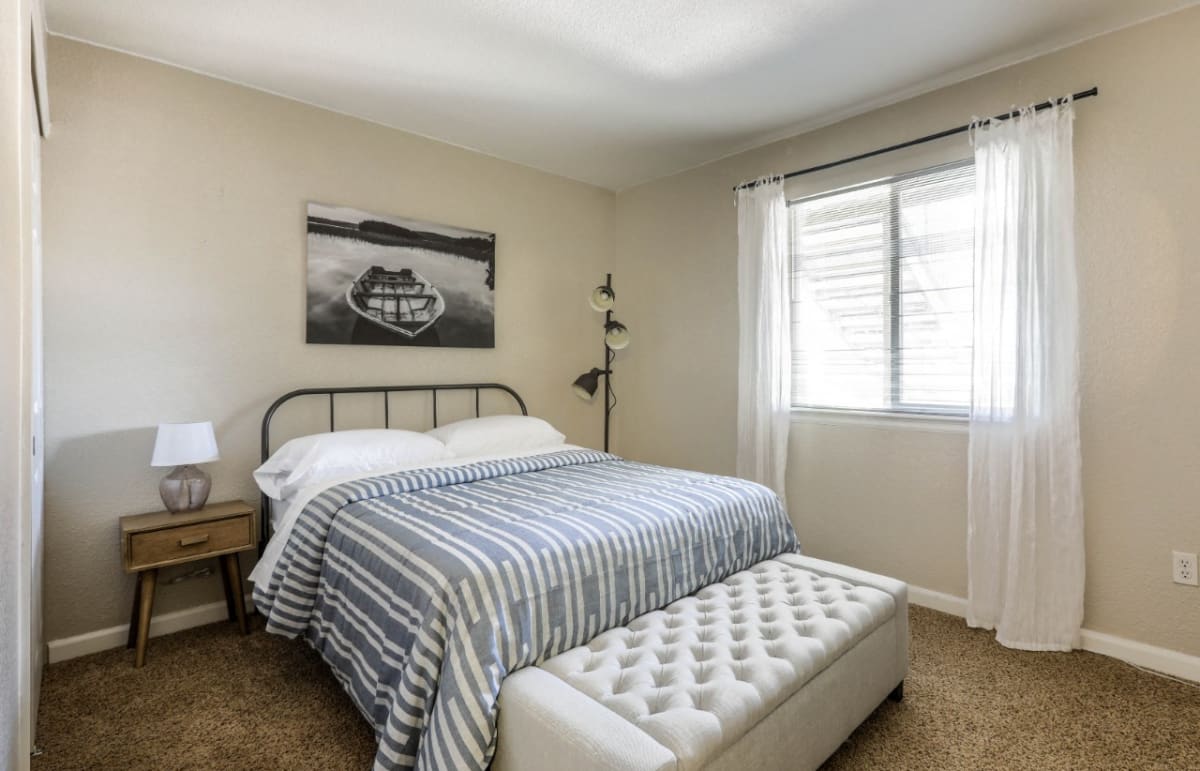 Copper Flats secondary bedroom - Aurora, CO
