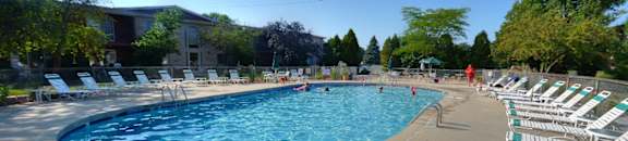 Heated swimming pool
