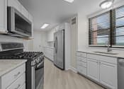 Thumbnail 15 of 20 - The Broadview in Baltimore, Maryland Penthouse Kitchen