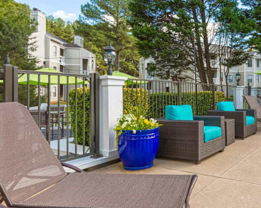 Outdoor Lounge at Bridges at Mallard Creek Apartment Homes, Charlotte, NC, 28269