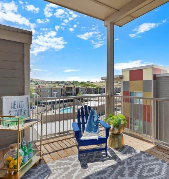 Balcony And Patio at Mosaic on the River Apartments, Richland, WA