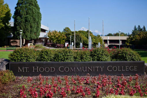 Campbell Park Mt Hood community college sign
