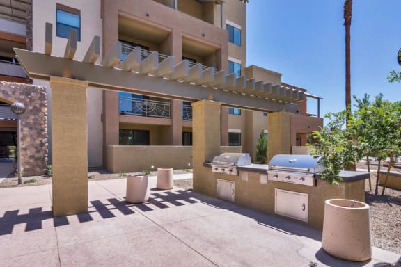 Stone Bridge Apartments